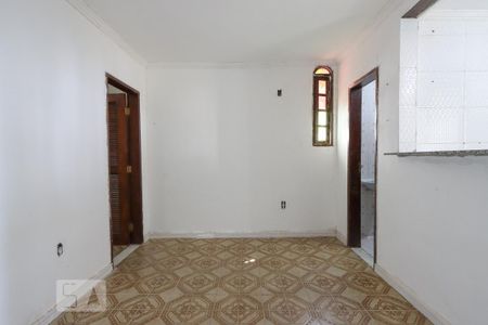 Casa para alugar com 46m², 1 quarto e sem vagaSala