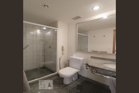 Banheiro de kitnet/studio à venda com 1 quarto, 29m² em Tatuapé, São Paulo