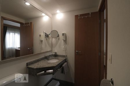 Banheiro de kitnet/studio à venda com 1 quarto, 29m² em Tatuapé, São Paulo