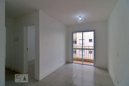 Sala de apartamento para alugar com 2 quartos, 46m² em Jardim Henriqueta, Taboão da Serra