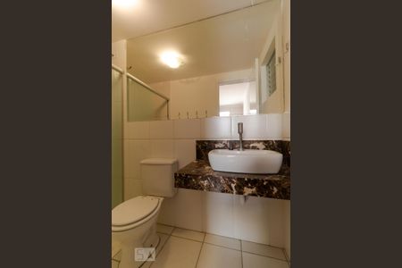 Apartamento para alugar com 120m², 2 quartos e 3 vagas Apartamento para alugar com 120m², 2 quartos e 3 vagasBanheiro da Suíte