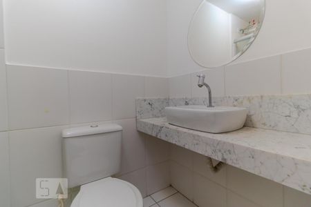 Apartamento para alugar com 120m², 2 quartos e 3 vagas Apartamento para alugar com 120m², 2 quartos e 3 vagasBanheiro Social