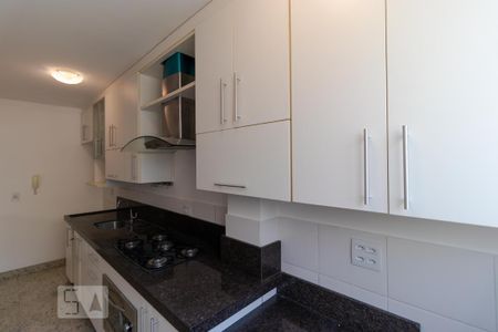Apartamento para alugar com 120m², 2 quartos e 3 vagas Apartamento para alugar com 120m², 2 quartos e 3 vagasCozinha