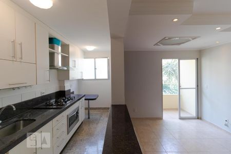Apartamento para alugar com 120m², 2 quartos e 3 vagas Apartamento para alugar com 120m², 2 quartos e 3 vagasCozinha