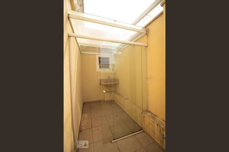 Apartamento para alugar com 120m², 2 quartos e 3 vagas Apartamento para alugar com 120m², 2 quartos e 3 vagasÁrea de Serviço