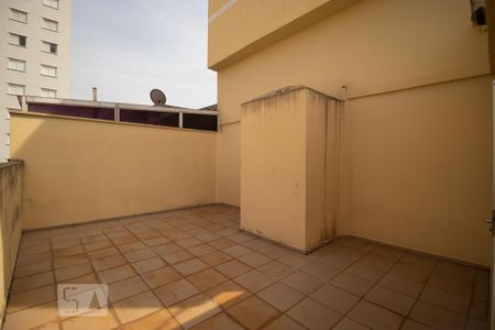 Apartamento para alugar com 120m², 2 quartos e 3 vagas Apartamento para alugar com 120m², 2 quartos e 3 vagasTerraço