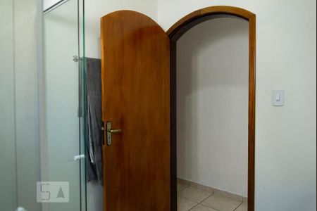 Casa à venda com 300m², 4 quartos e 5 vagasBanheiro 