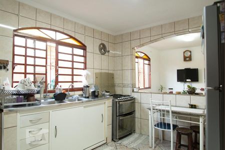 Casa à venda com 300m², 4 quartos e 5 vagasCozinha