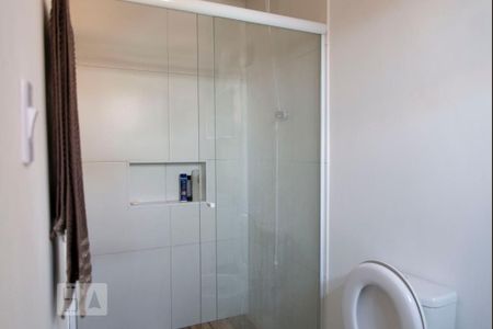 Casa à venda com 300m², 4 quartos e 5 vagasBanheiro da Suíte 4