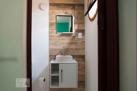 Casa à venda com 300m², 4 quartos e 5 vagasBanheiro da Suíte 4