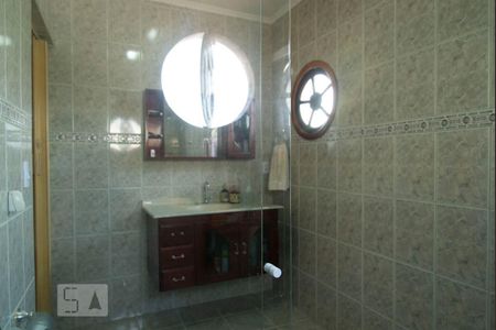 Casa à venda com 300m², 4 quartos e 5 vagasBanheiro da Suíte 3