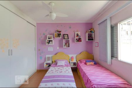 Casa à venda com 300m², 3 quartos e 5 vagas Casa à venda com 300m², 3 quartos e 5 vagasSuíte 2