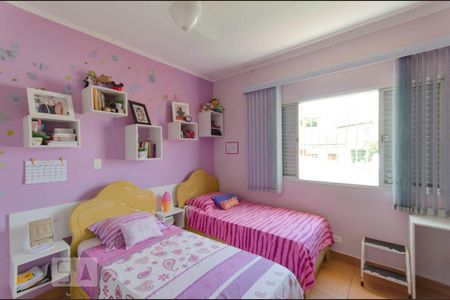 Casa à venda com 300m², 3 quartos e 5 vagas Casa à venda com 300m², 3 quartos e 5 vagasSuíte 2