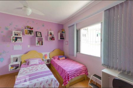 Casa à venda com 300m², 3 quartos e 5 vagas Casa à venda com 300m², 3 quartos e 5 vagasSuíte 2