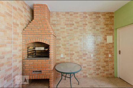 Casa à venda com 300m², 3 quartos e 5 vagas Casa à venda com 300m², 3 quartos e 5 vagasChurrasqueira