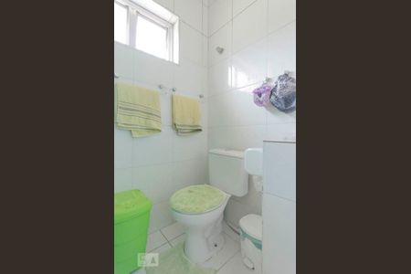 Casa à venda com 300m², 3 quartos e 5 vagas Casa à venda com 300m², 3 quartos e 5 vagasBanheiro Suíte 2