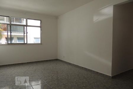 Apartamento à venda com 73m², 3 quartos e 1 vagaSala 