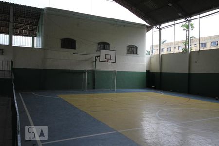 Casa de condomínio à venda com 245m², 5 quartos e 4 vagasQuadra