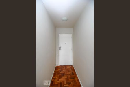 Corredor da Entrada de apartamento para alugar com 2 quartos, 90m² em Botafogo, Rio de Janeiro