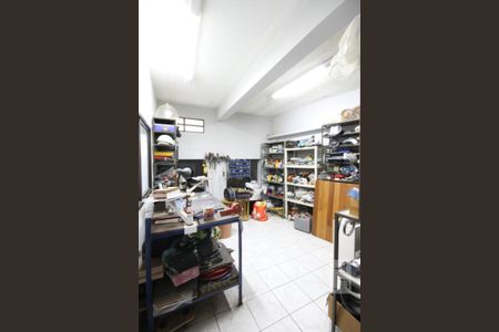 Casa à venda com 435m², 4 quartos e 8 vagasQuarto garagem