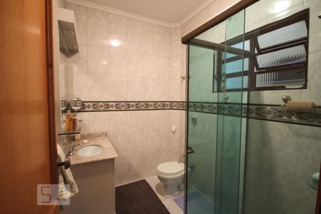 Casa à venda com 435m², 4 quartos e 8 vagasSuíte 2