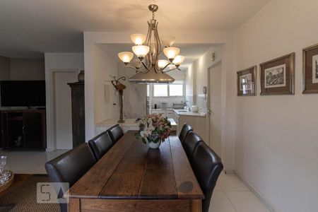 Apartamento à venda com 100m², 2 quartos e 1 vagaSala