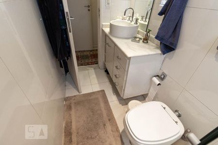 Apartamento à venda com 100m², 2 quartos e 1 vagaBanheiro Social