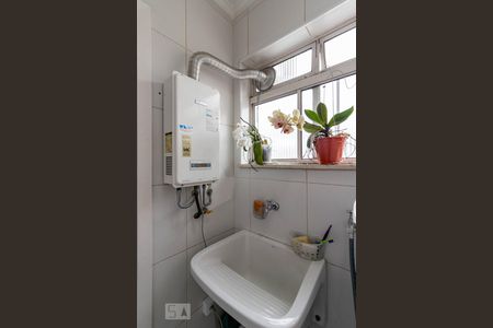 Apartamento à venda com 100m², 2 quartos e 1 vagaÁrea de Serviço