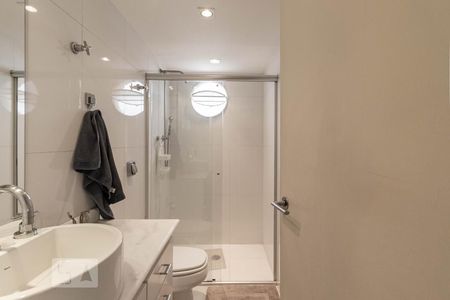 Apartamento à venda com 100m², 2 quartos e 1 vagaBanheiro Social