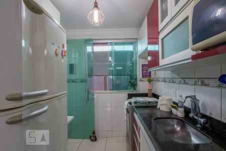 Casa para alugar com 65m², 2 quartos e 2 vagas Casa para alugar com 65m², 2 quartos e 2 vagasCozinha