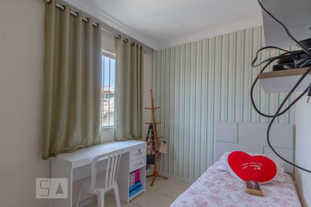 Quarto 2 de casa para alugar com 2 quartos, 65m² em Jardim Leblon, Belo Horizonte