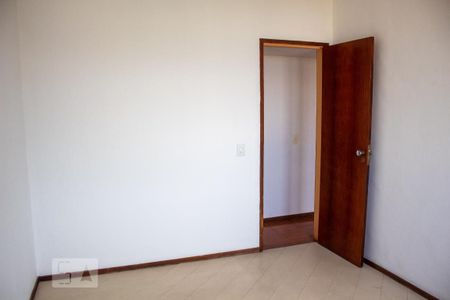 Apartamento à venda com 120m², 4 quartos e 2 vagas Apartamento à venda com 120m², 4 quartos e 2 vagasQuarto 3