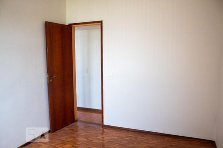Apartamento à venda com 120m², 4 quartos e 2 vagas Apartamento à venda com 120m², 4 quartos e 2 vagasQuarto 3