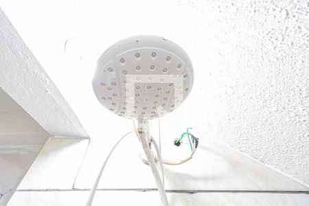 Casa para alugar com 60m², 1 quarto e sem vaga Casa para alugar com 60m², 1 quarto e sem vagaBanheiro