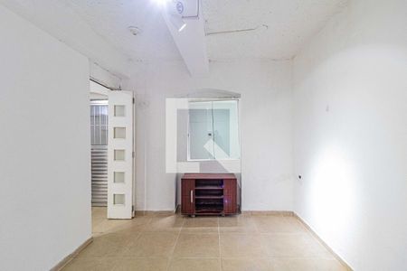 Quarto de casa para alugar com 1 quarto, 60m² em Jardim das Vertentes, São Paulo