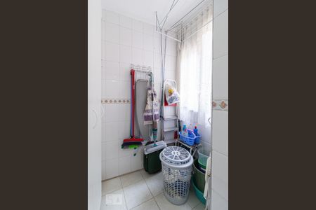Apartamento à venda com 101m², 3 quartos e 2 vagas Apartamento à venda com 101m², 3 quartos e 2 vagasÁrea de Serviço