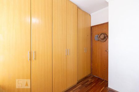 Apartamento à venda com 101m², 3 quartos e 2 vagas Apartamento à venda com 101m², 3 quartos e 2 vagasQuarto 1