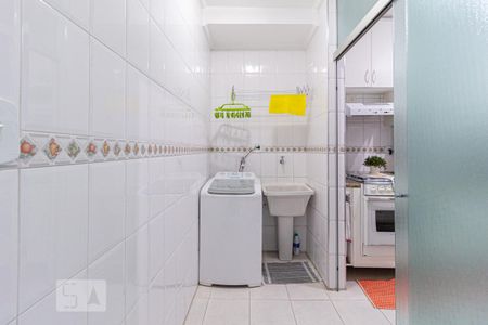 Apartamento à venda com 101m², 3 quartos e 2 vagas Apartamento à venda com 101m², 3 quartos e 2 vagasÁrea de Serviço