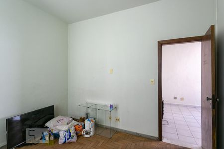 Quarto 1 de apartamento para alugar com 2 quartos, 75m² em Carmo, Belo Horizonte