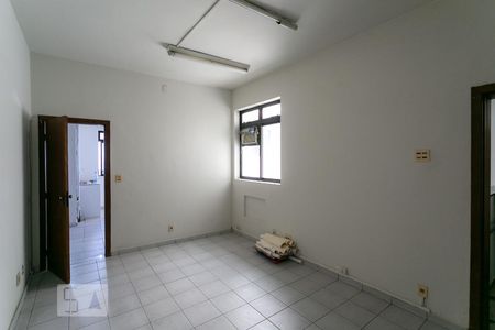 Sala de apartamento para alugar com 2 quartos, 72m² em Carmo, Belo Horizonte
