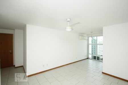 Sala de apartamento para alugar com 1 quarto, 48m² em Centro, Rio de Janeiro