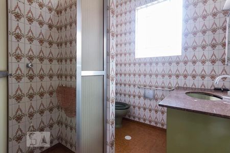 Casa para alugar com 450m², 4 quartos e 2 vagasBanheiro Social 2