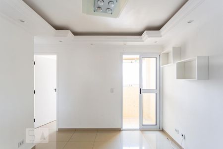 Apartamento à venda com 43m², 2 quartos e 1 vaga Apartamento à venda com 43m², 2 quartos e 1 vagaSala