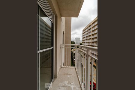 Apartamento à venda com 47m², 2 quartos e sem vagaSacada