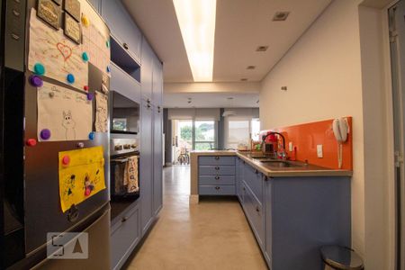 Apartamento para alugar com 137m², 3 quartos e 2 vagasCozinha