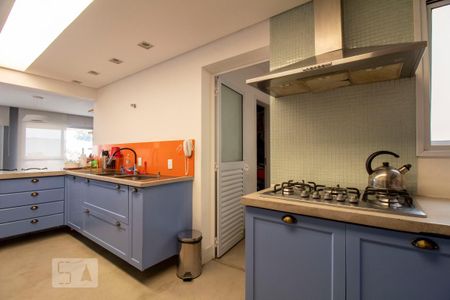 Apartamento para alugar com 137m², 3 quartos e 2 vagasCozinha
