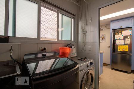 Apartamento para alugar com 137m², 3 quartos e 2 vagasÁrea de serviço