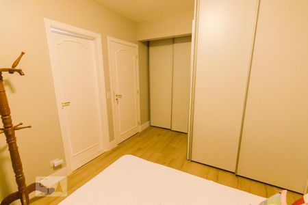 Apartamento à venda com 290m², 4 quartos e 4 vagasSuíte 3