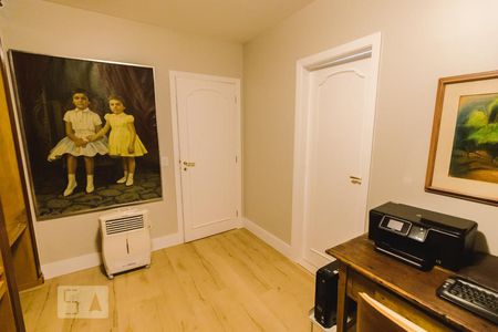 Apartamento à venda com 290m², 4 quartos e 4 vagasSuíte 4