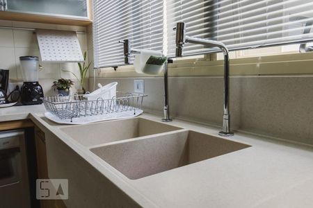 Apartamento à venda com 290m², 4 quartos e 4 vagasCozinha Pia